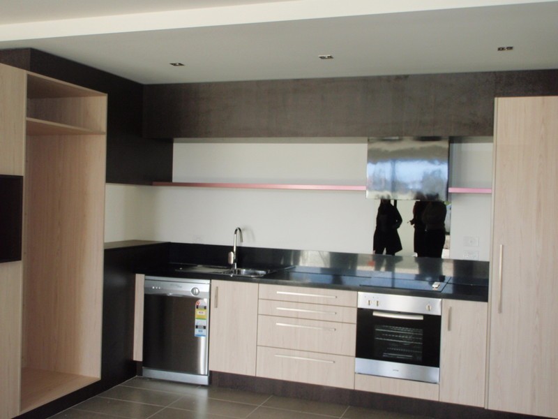 13/17-25 Crefden street, Maidstone VIC 3012