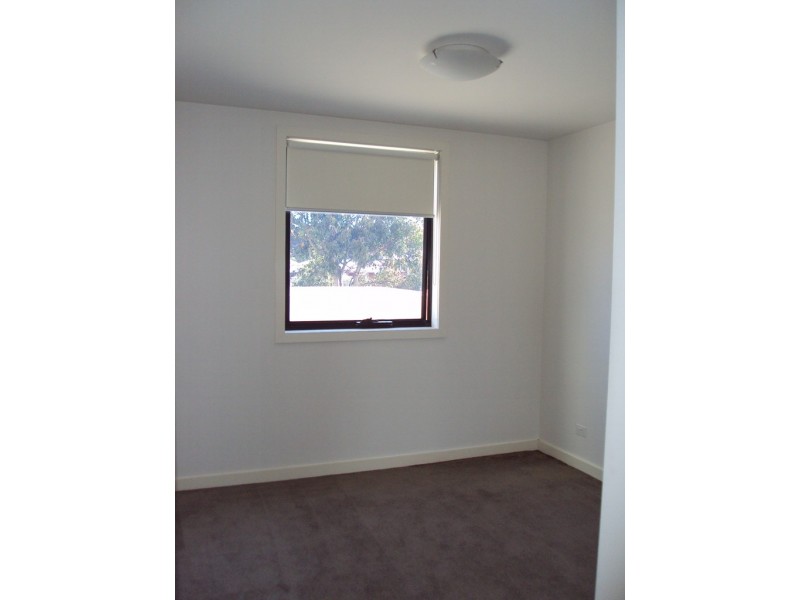 20/8 Crefden Street, Maidstone VIC 3012