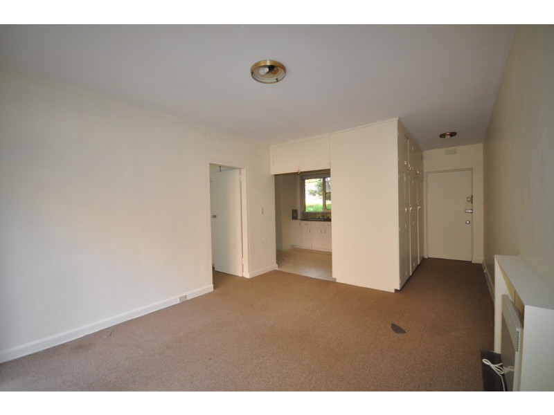 2/299 Burke Road, Glen Iris VIC 3146
