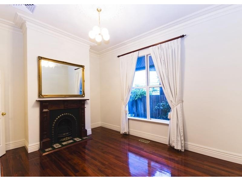 42 Oxford Street, Newport VIC 3015