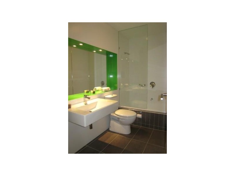 17-25  Crefden Street, Maidstone VIC 3012