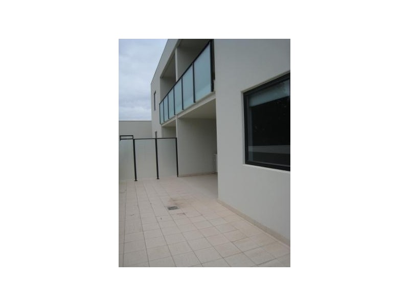 17-25  Crefden Street, Maidstone VIC 3012