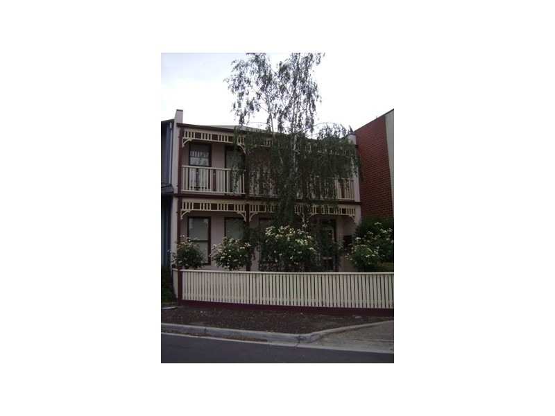 31 John Liston Drive, Newport VIC 3015