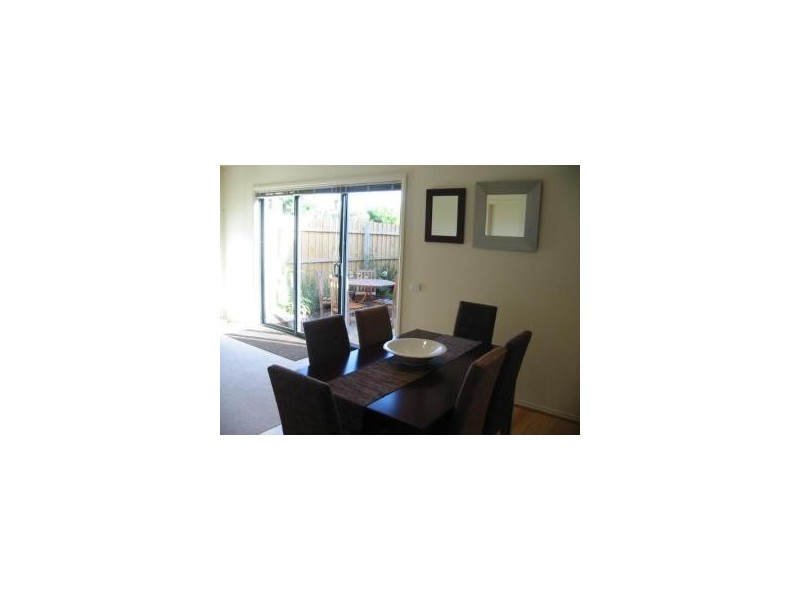 1/127 somerville Road, Yarraville VIC 3013