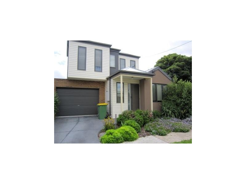 33 Chatham Street, Footscray VIC 3011