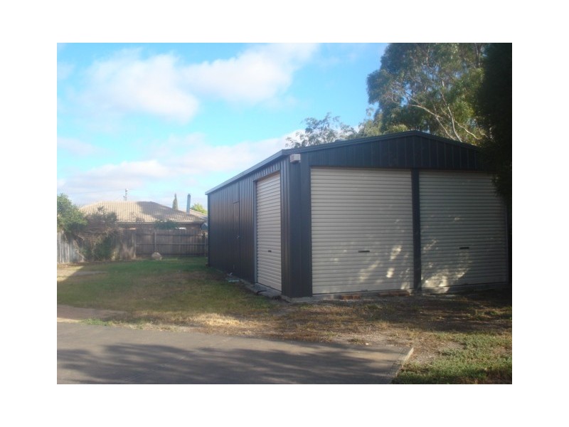 8 Strathford Court, Werribee VIC 3030