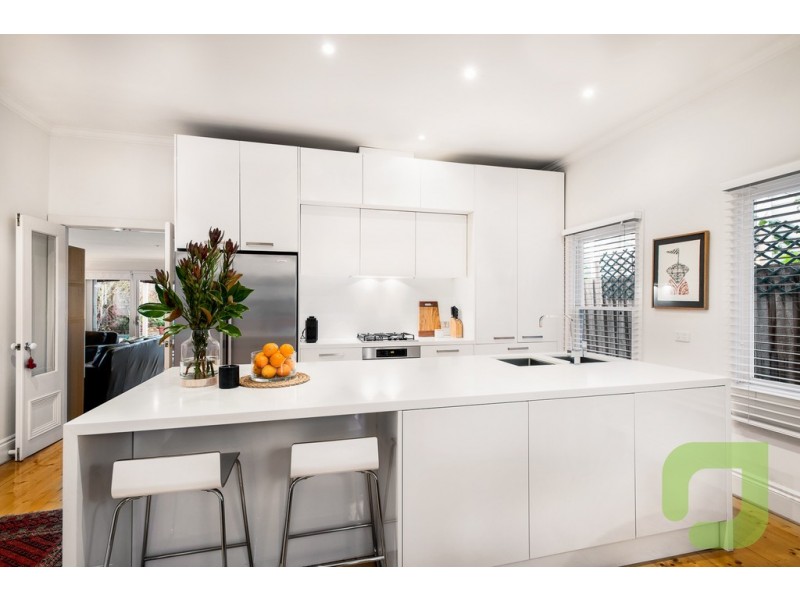17 Lenore Crescent, Williamstown VIC 3016