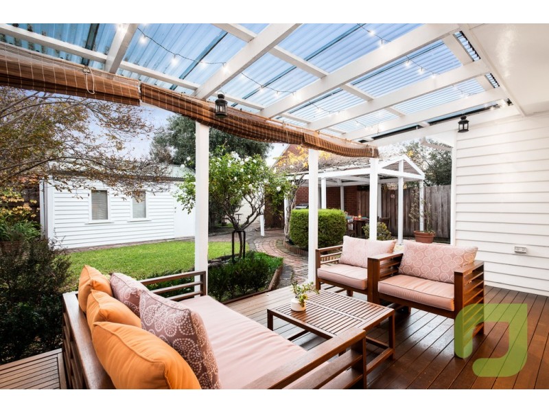 17 Lenore Crescent, Williamstown VIC 3016