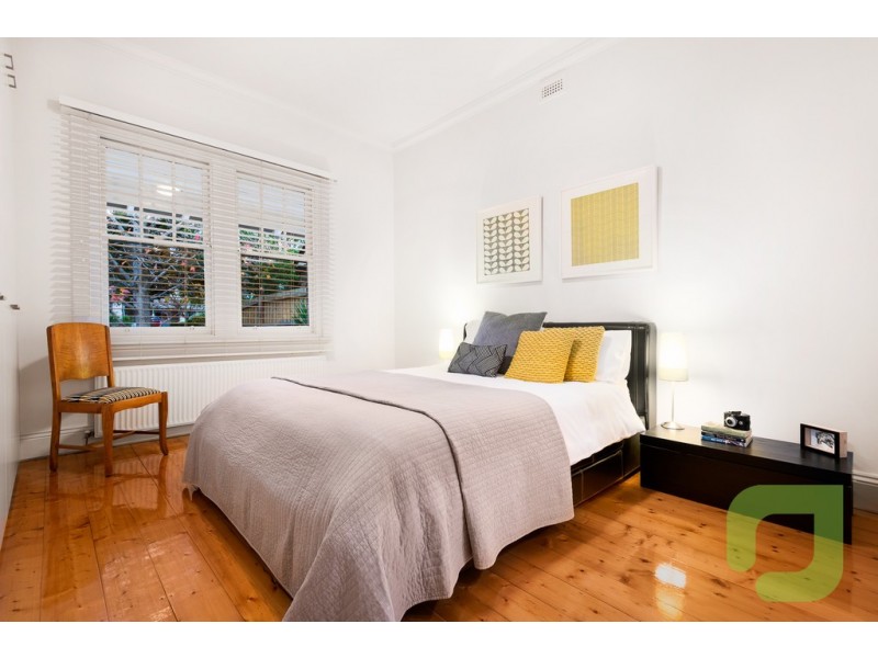 17 Lenore Crescent, Williamstown VIC 3016