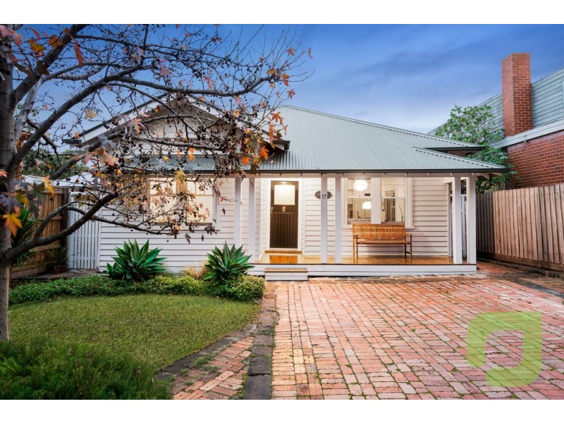 17 Lenore Crescent, Williamstown VIC 3016