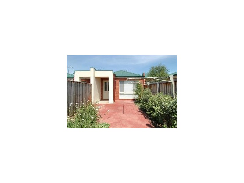 3/134 Ballarat Road, Maidstone VIC 3012