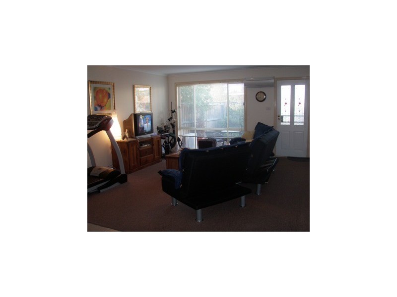 3/134 Ballarat Road, Maidstone VIC 3012