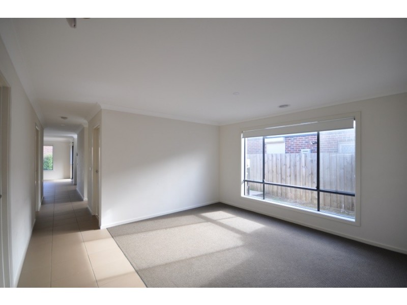 100 Walls Road, Werribee VIC 3030