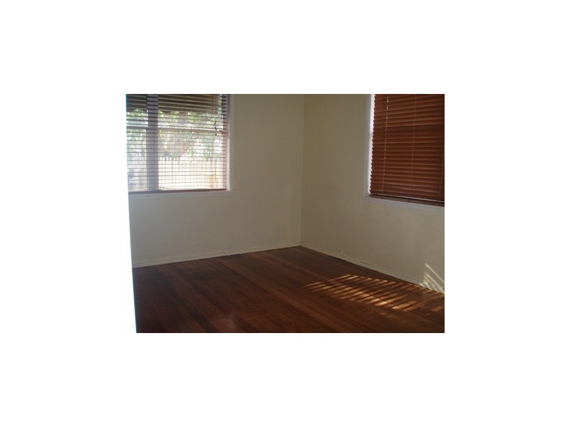 31 Golden Avenue, Werribee VIC 3030