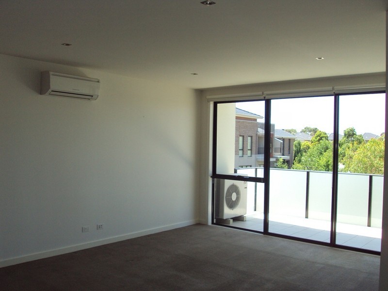 29/8 Crefden Street, Maidstone VIC 3012