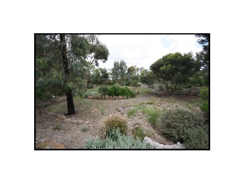 60 Perkins Rd, Lara VIC 3212