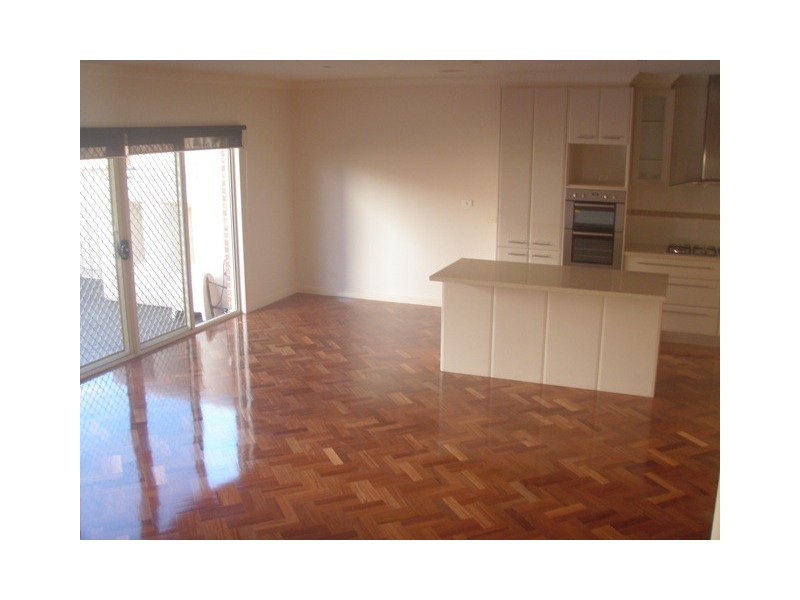 17 Allara Avenue, Maribyrnong VIC 3032