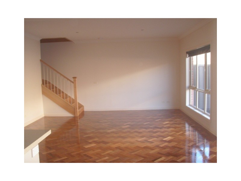 17 Allara Avenue, Maribyrnong VIC 3032