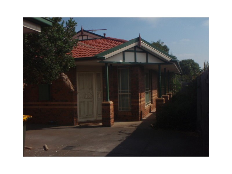 2/55 Nelson Ave, Altona Meadows VIC 3028