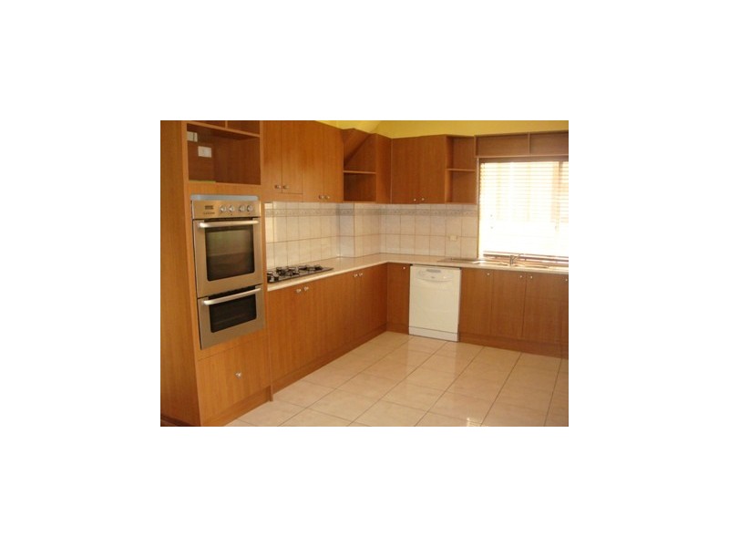 3 Hatherley Grove, Altona North VIC 3025