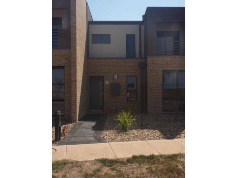 21, 23, 25 Swamphen Drive, Williams Landing VIC 3027