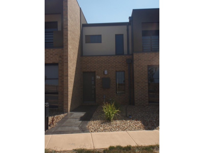 21, 23, 25 Swamphen Drive, Williams Landing VIC 3027