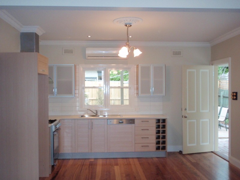 43 Franklin St, Newport VIC 3015