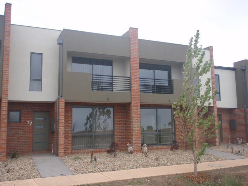 27 Swamphen Drive, Truganina VIC 3029