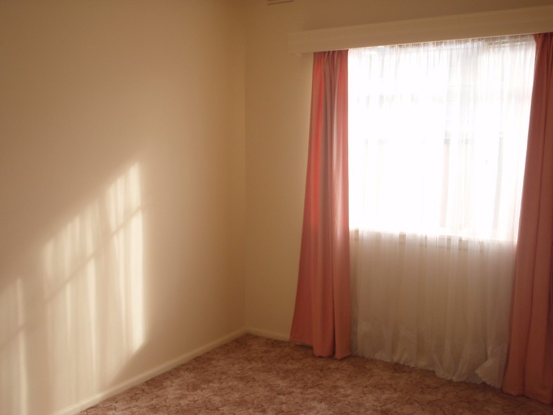 18 McAuthurs Road, Altona North VIC 3025