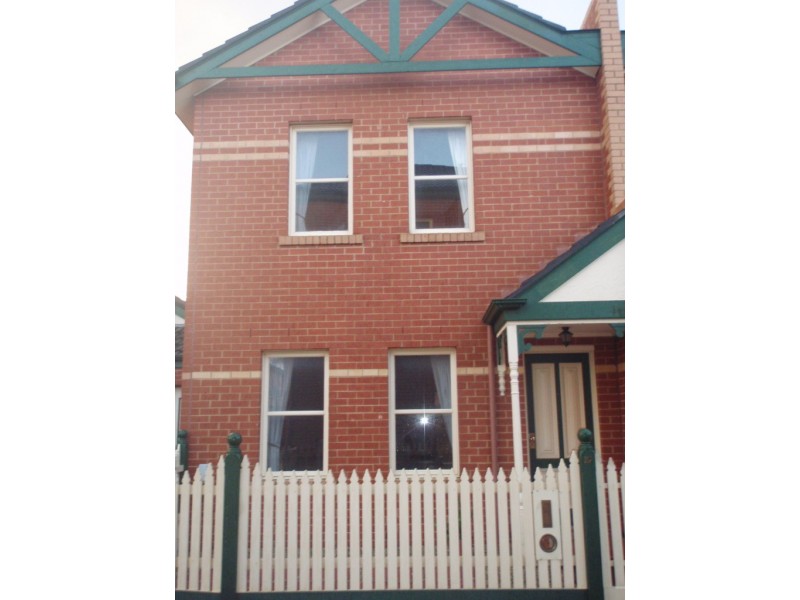 19/296 Sommerville Road, Kingsville VIC 3012