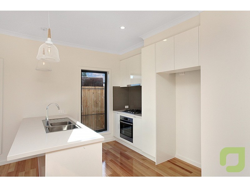 3/7 Bradley Street, Newport VIC 3015