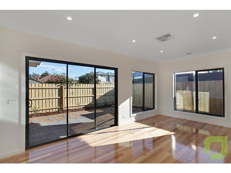 3/7 Bradley Street, Newport VIC 3015