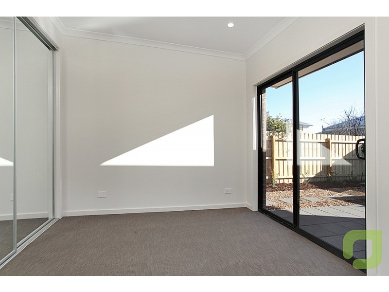 3/7 Bradley Street, Newport VIC 3015