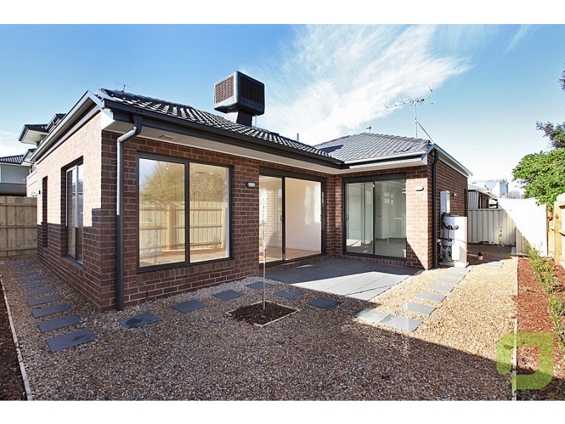 3/7 Bradley Street, Newport VIC 3015