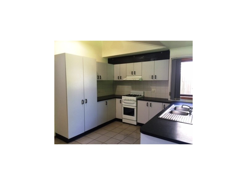 12 William Street, Newport VIC 3015