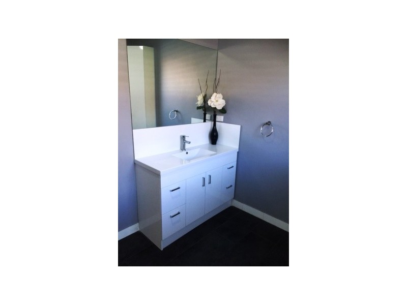 12 William Street, Newport VIC 3015