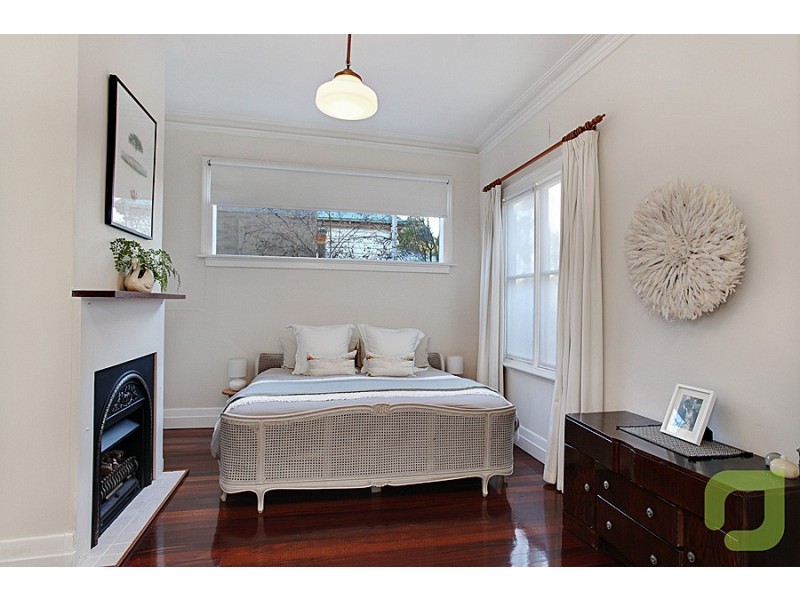 37 Oxford Street, Newport VIC 3015