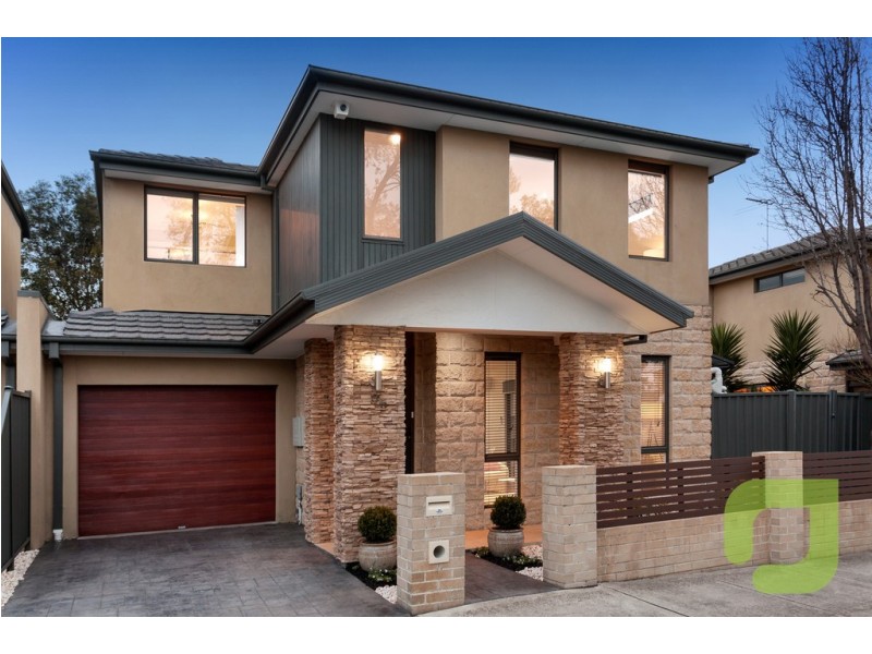 35 Derwent Street, Newport VIC 3015