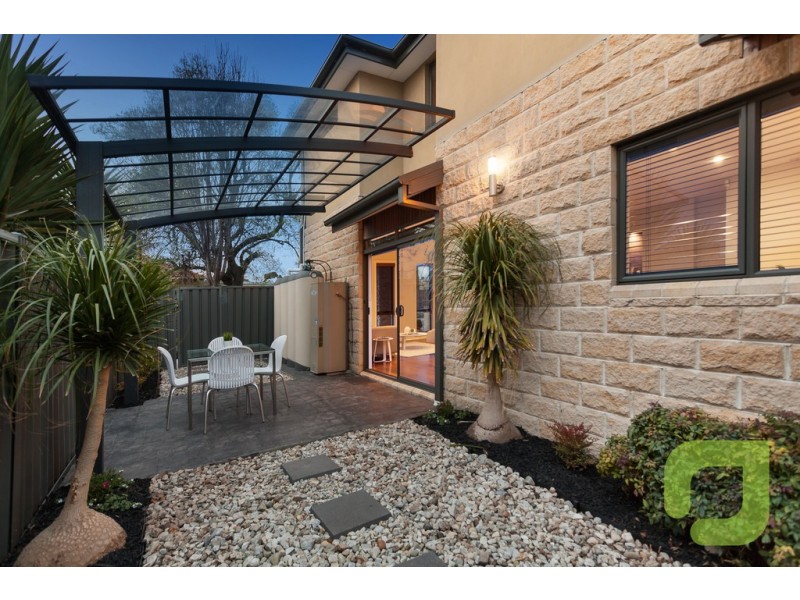 35 Derwent Street, Newport VIC 3015