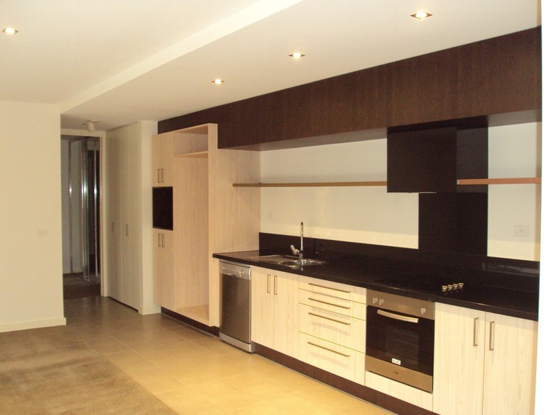 11/8 Crefden Street, Maidstone VIC 3012