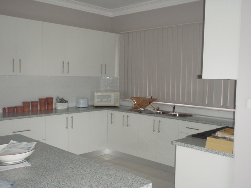 19 New Street, South Kingsville VIC 3015