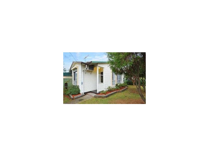 22 Cherry Cres, Braybrook VIC 3019