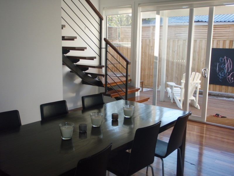 16 Lincoln Street, Yarraville VIC 3013