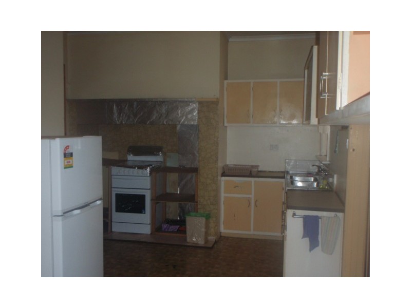 110 Commercial Road, Footscray VIC 3011