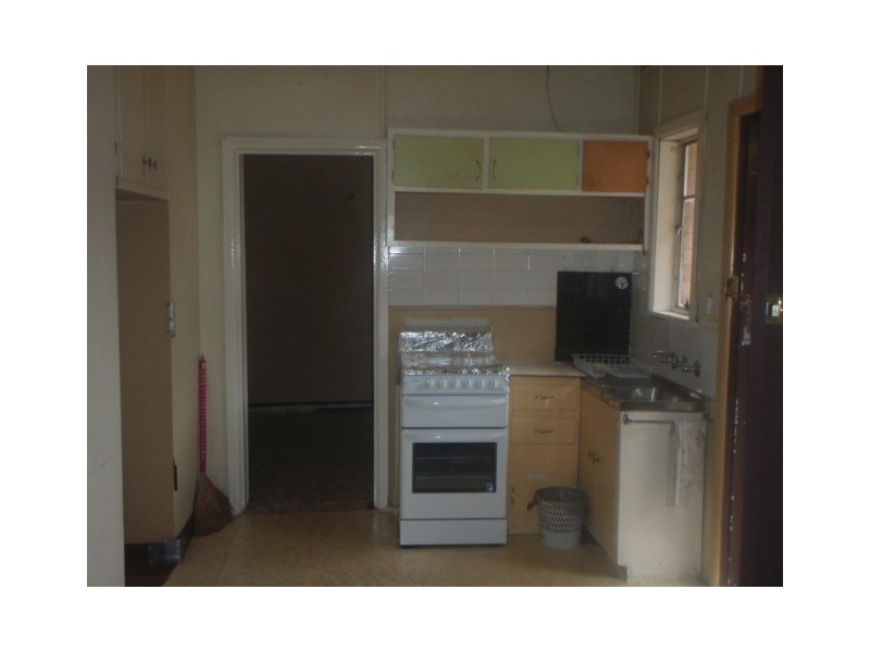 110 Commercial Road, Footscray VIC 3011