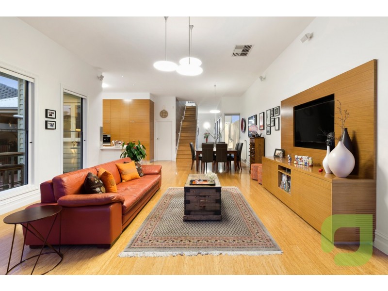 13 Roches Terrace, Williamstown VIC 3016