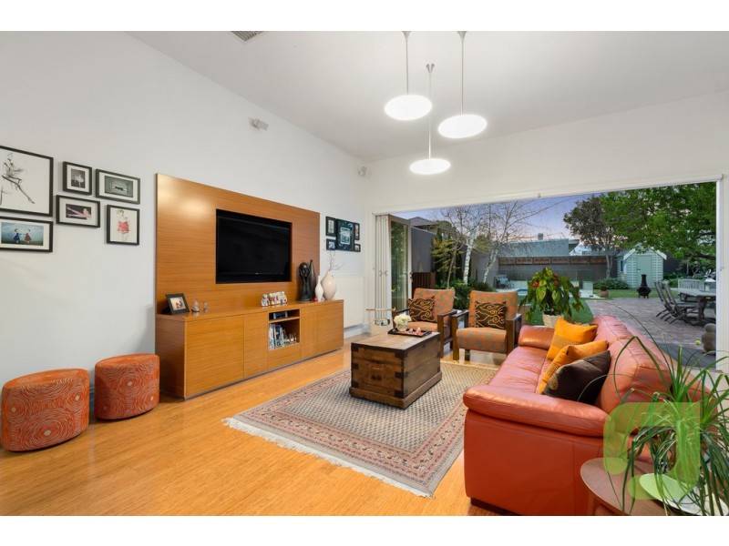 13 Roches Terrace, Williamstown VIC 3016