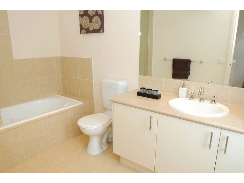 65 Mill Avenue, Yarraville VIC 3013