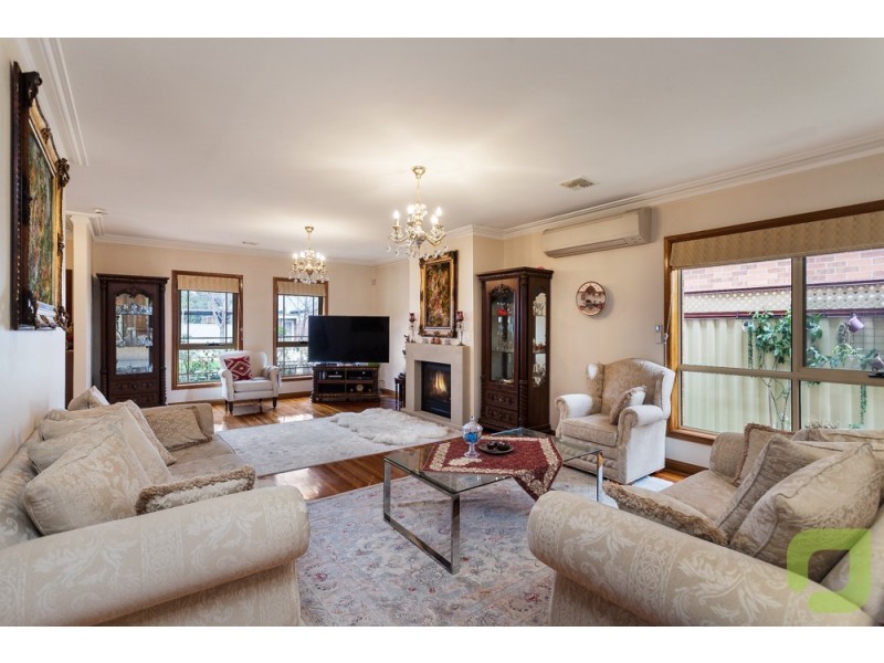 28 Aloha Street, South Kingsville VIC 3015