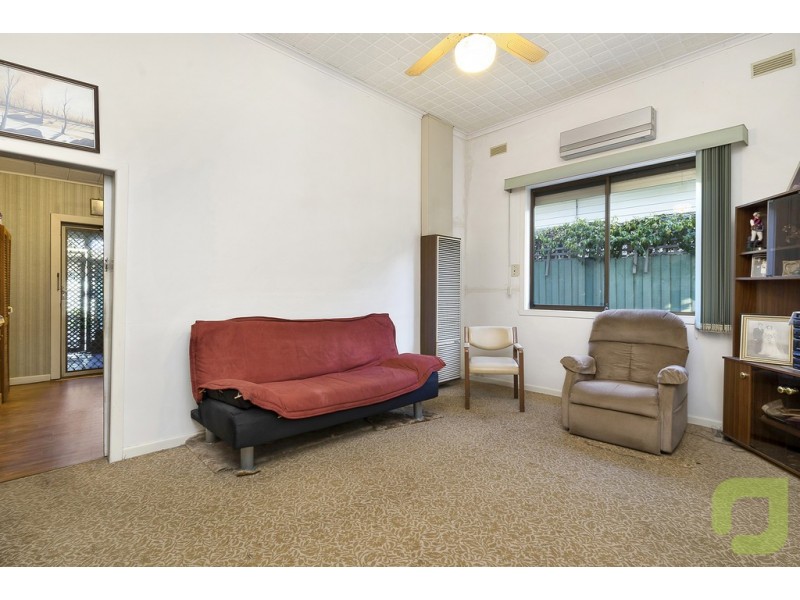 8 Elizabeth Street, Newport VIC 3015